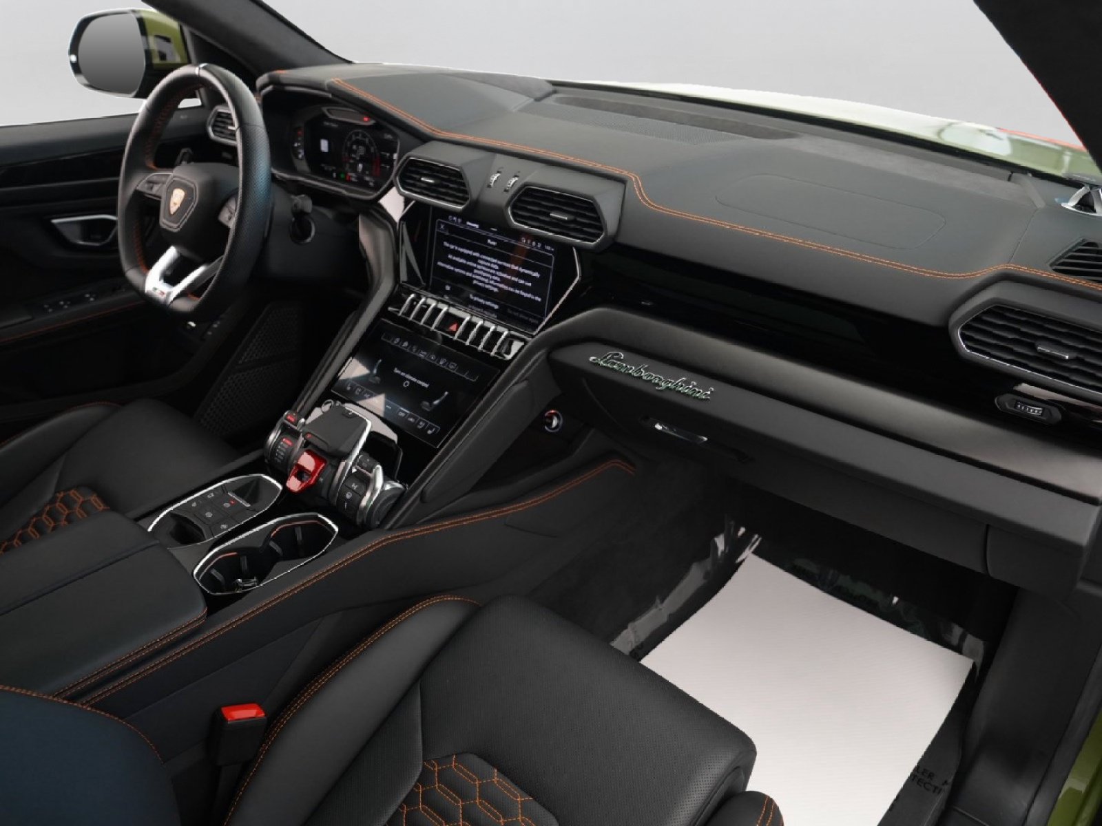 Used 2024 Lamborghini Urus S AWD/4WD image 44