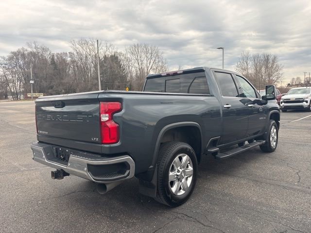Used 2020 Chevrolet Silverado 3500 LTZ w/ LTZ Premium Package image 3