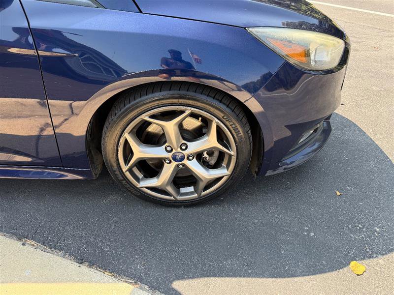 Used 2016 Ford Focus ST image 35