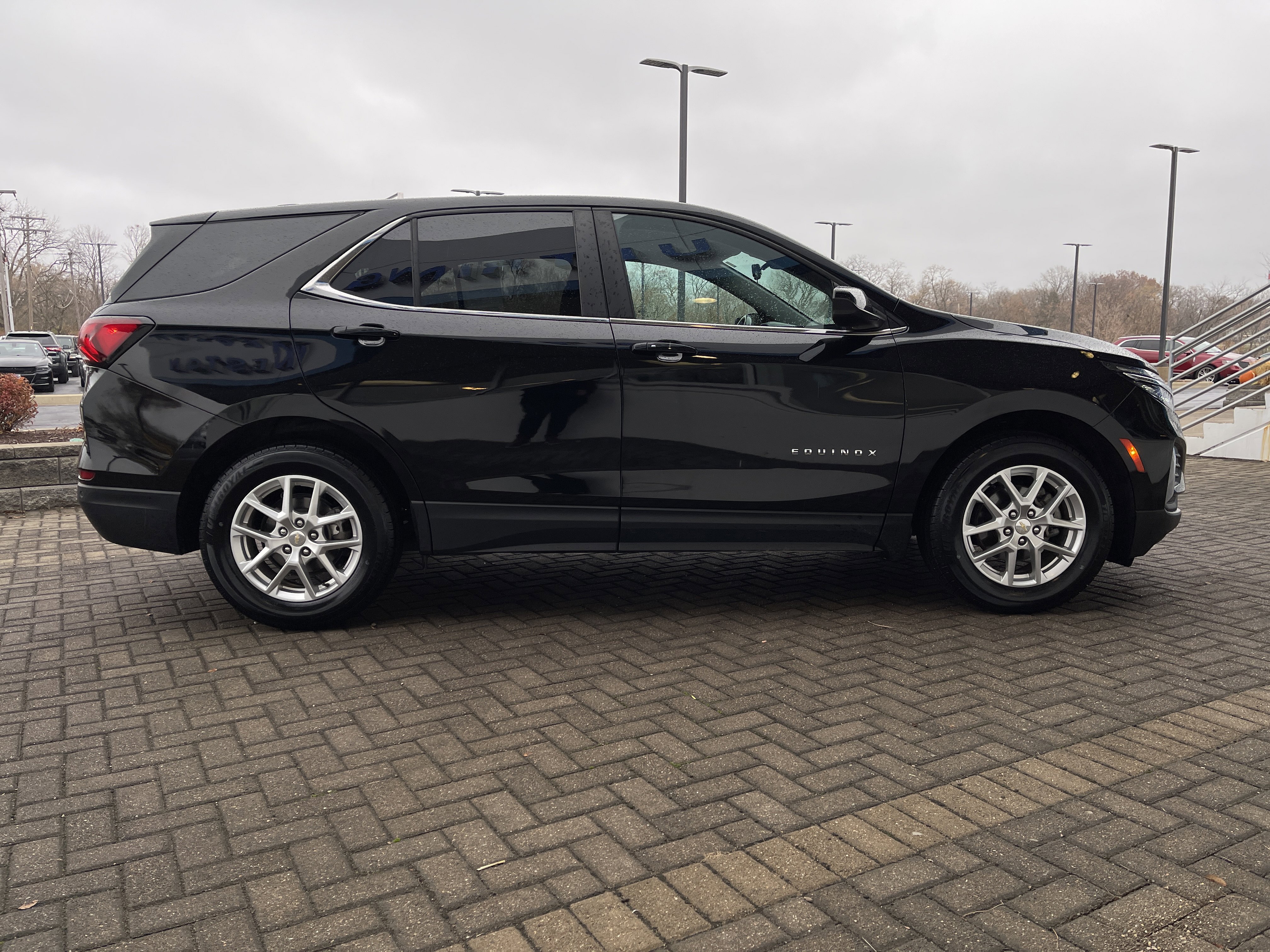 Used 2022 Chevrolet Equinox LT image 6