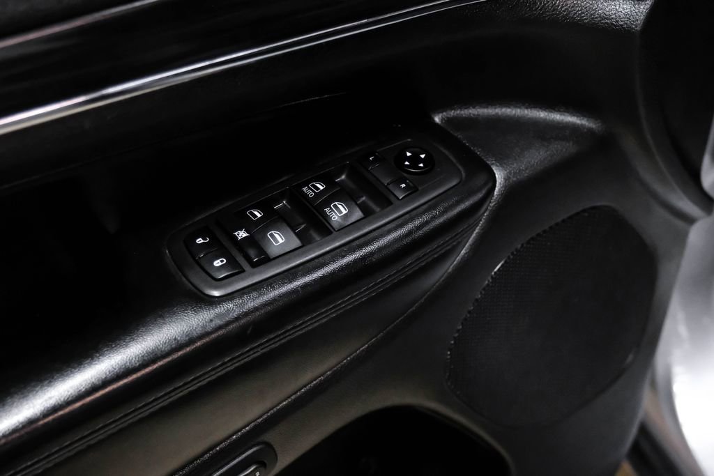Used 2021 Jeep Grand Cherokee Limited AWD/4WD image 49