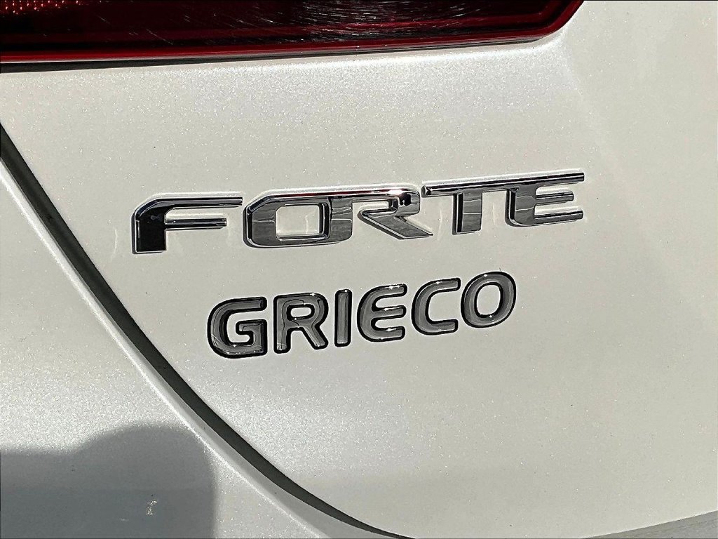 Used 2020 Kia Forte EX FWD image 25