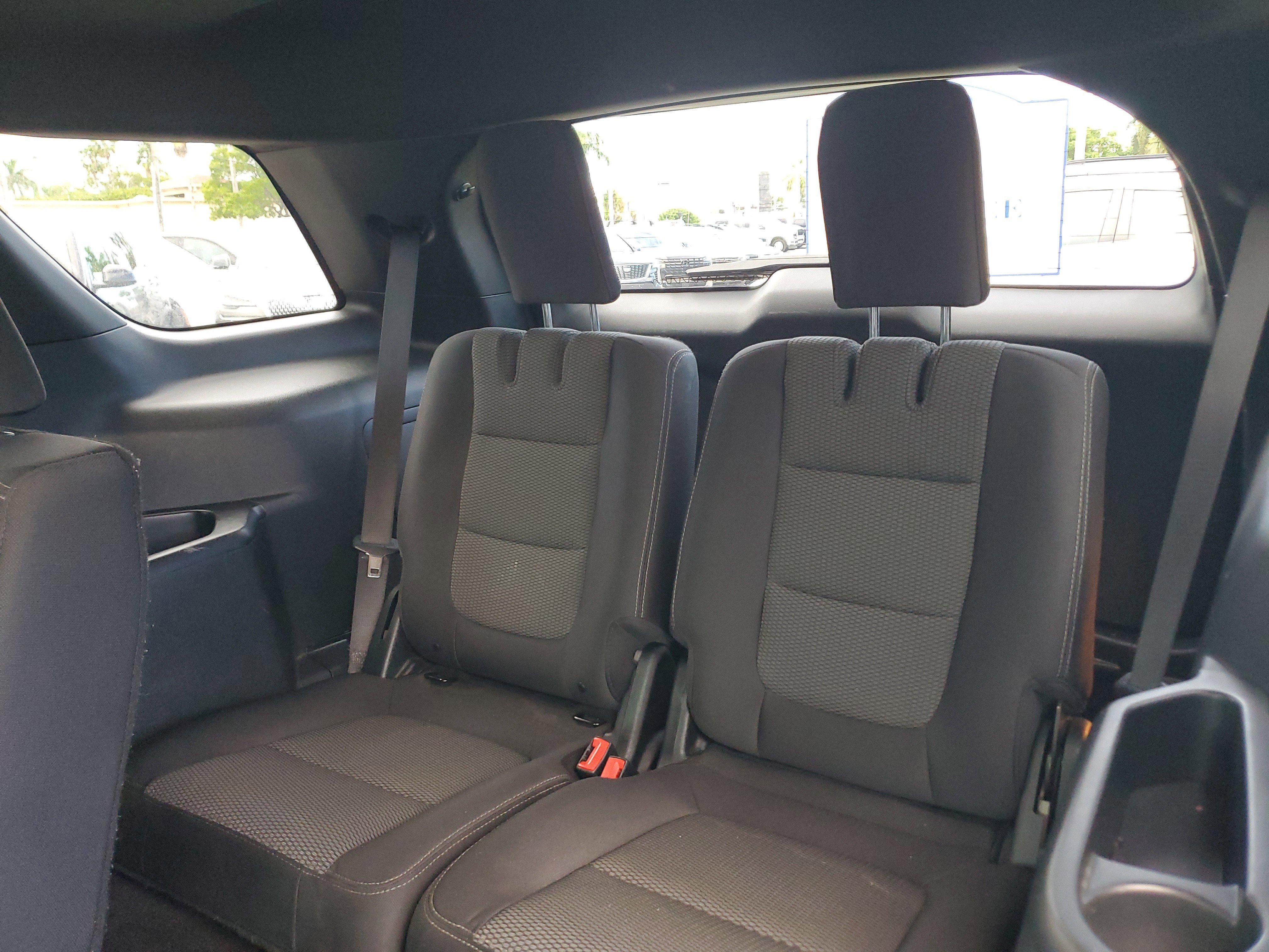 Used 2019 Ford Explorer XLT w/ Equipment Group 201A image 13