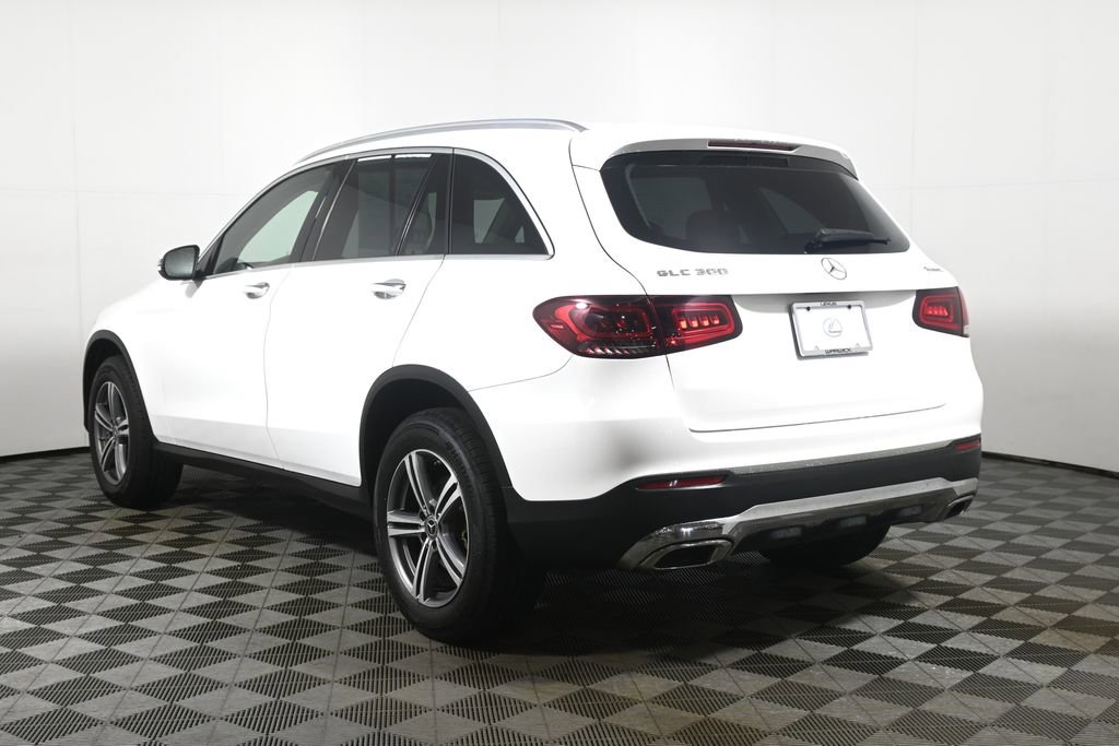 Used 2020 Mercedes-Benz GLC 300 4MATIC image 5