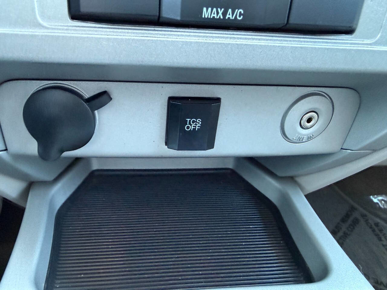 Used 2011 Ford Escape XLT image 39