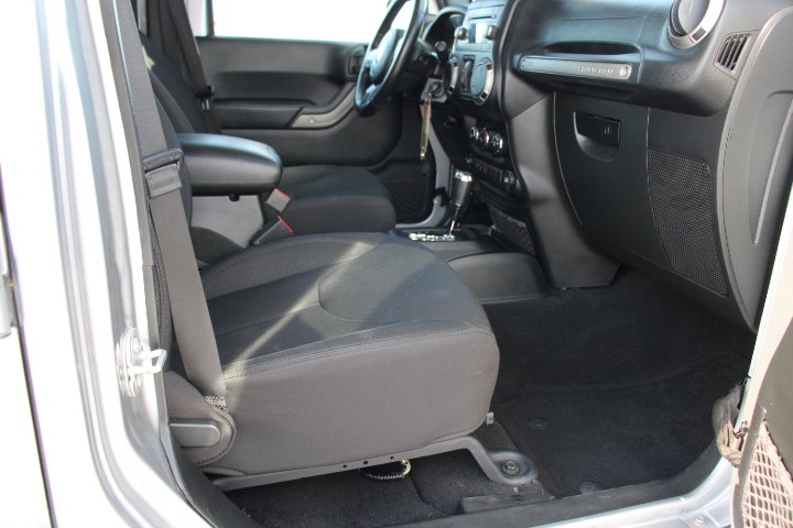 Used 2016 Jeep Wrangler Unlimited Sport w/ Quick Order Package 24S image 19