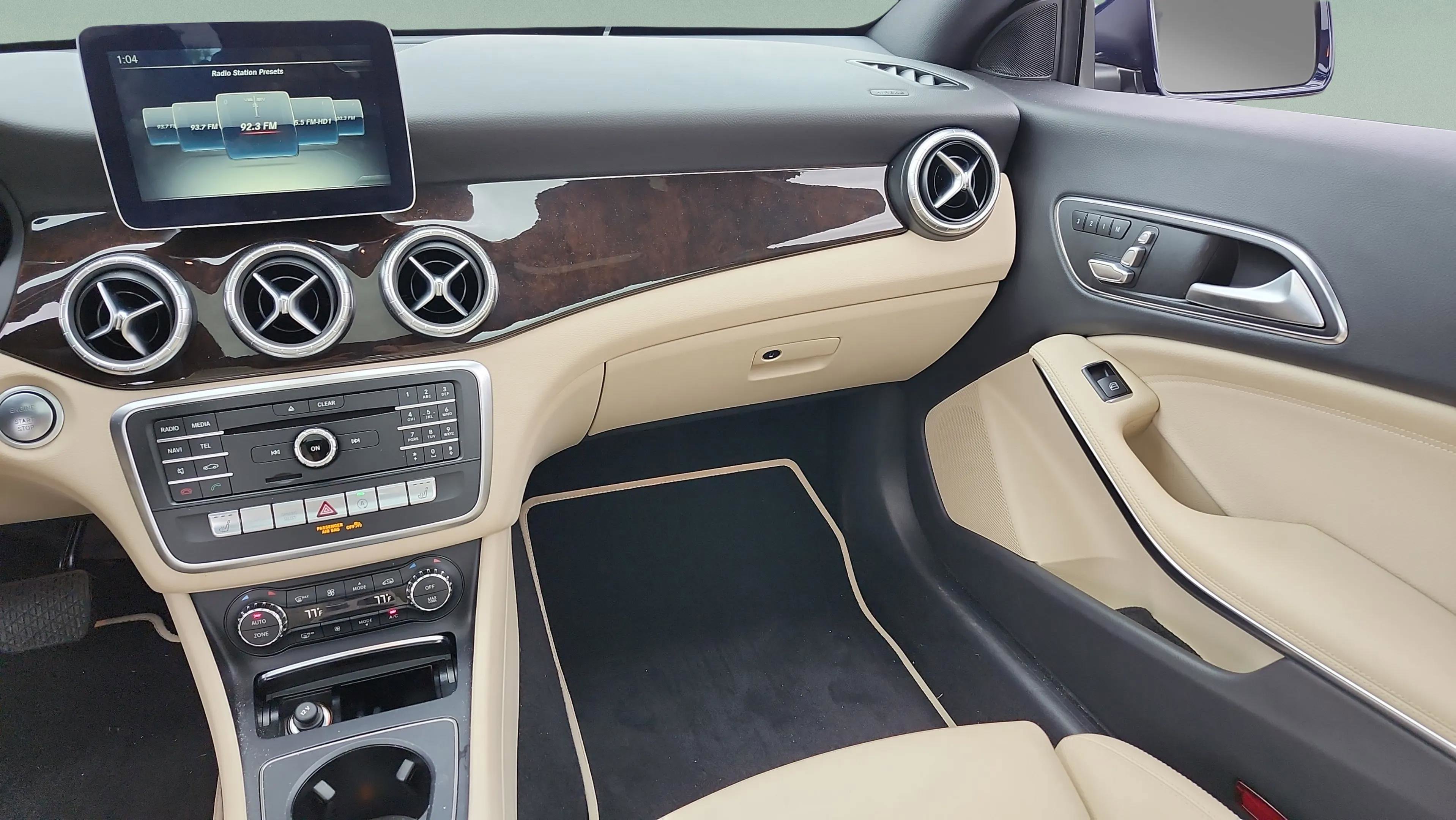 Used 2018 Mercedes-Benz CLA 250 image 35