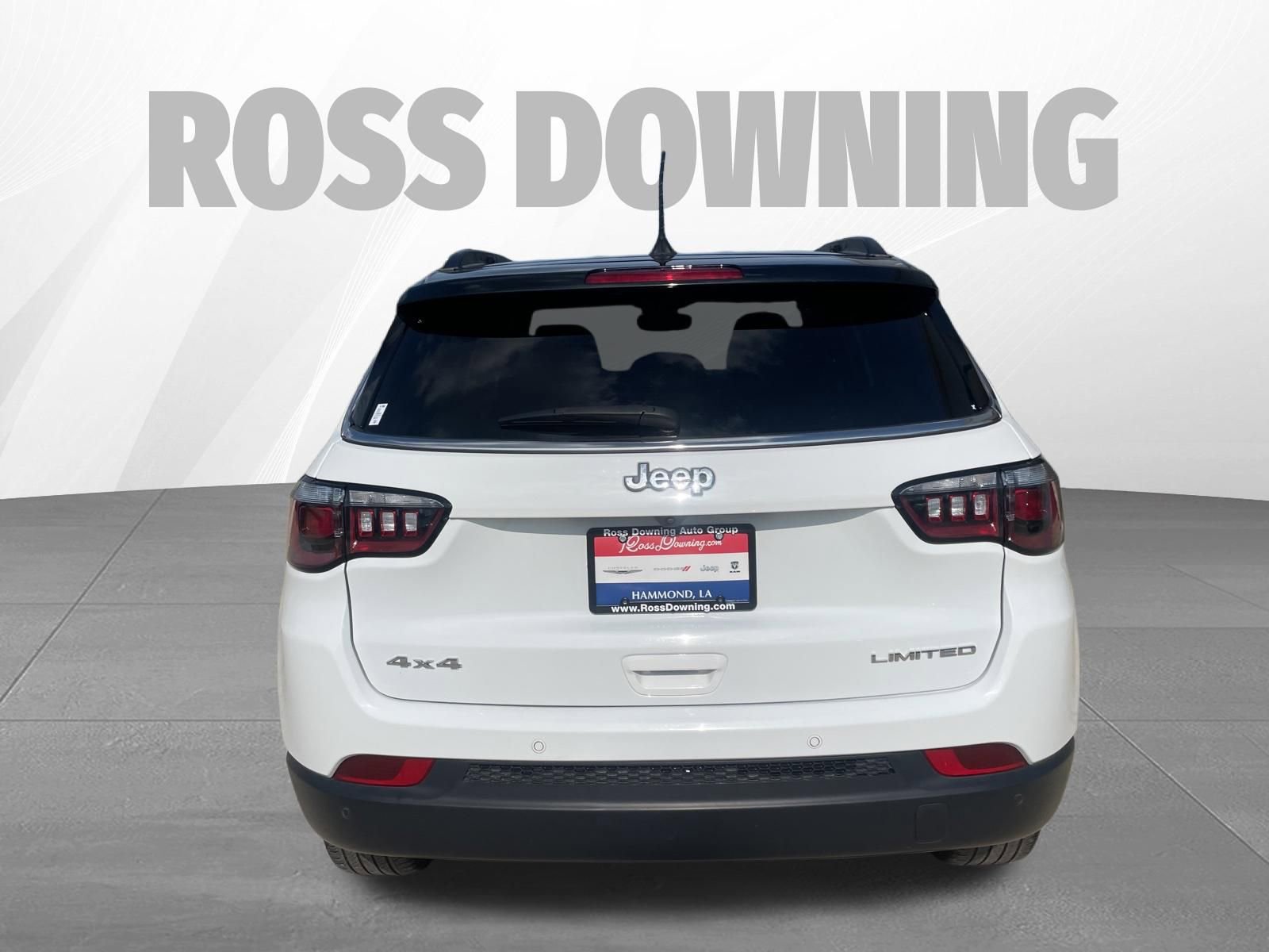 Used 2025 Jeep Compass Limited AWD/4WD image 5