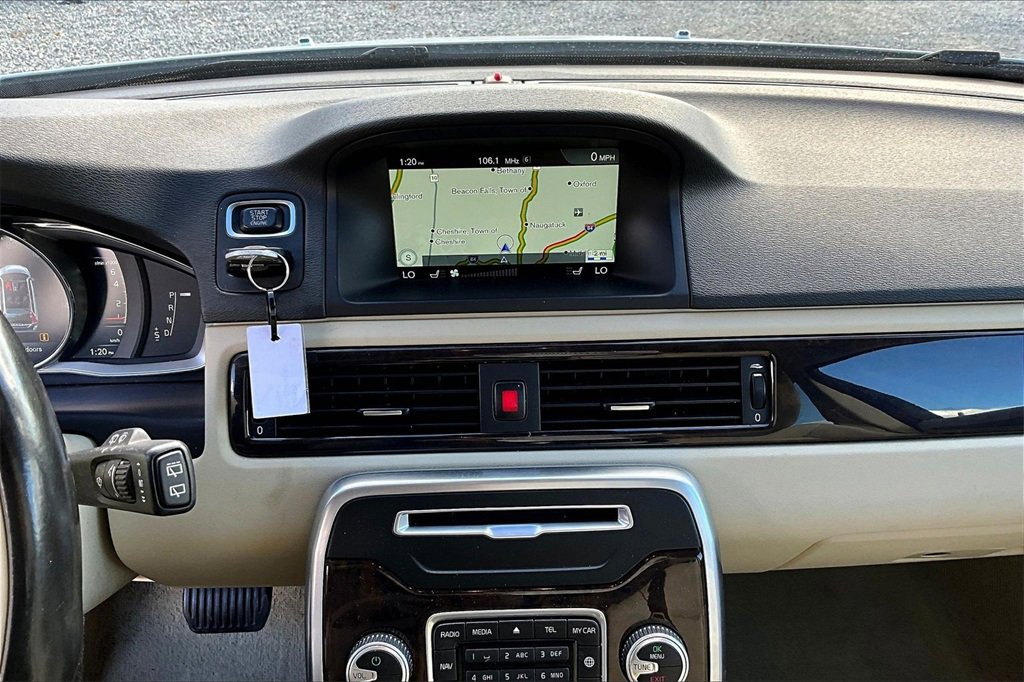 Used 2016 Volvo XC70 T5 Premier image 28