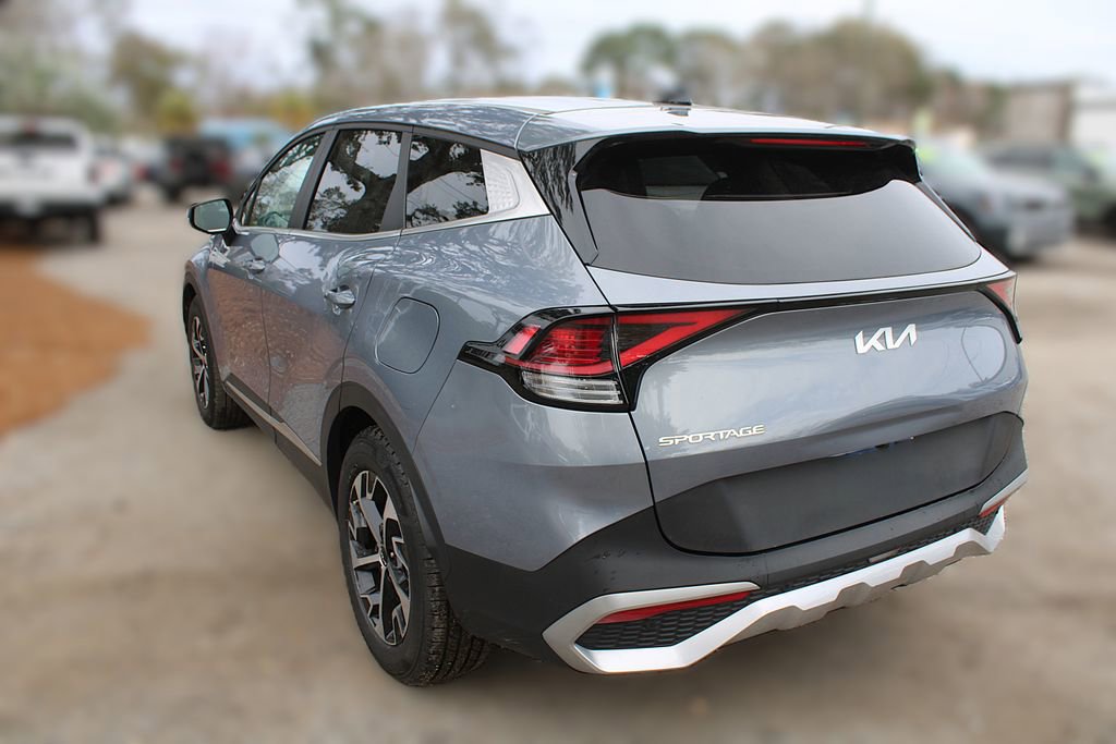 Used 2023 Kia Sportage EX image 11