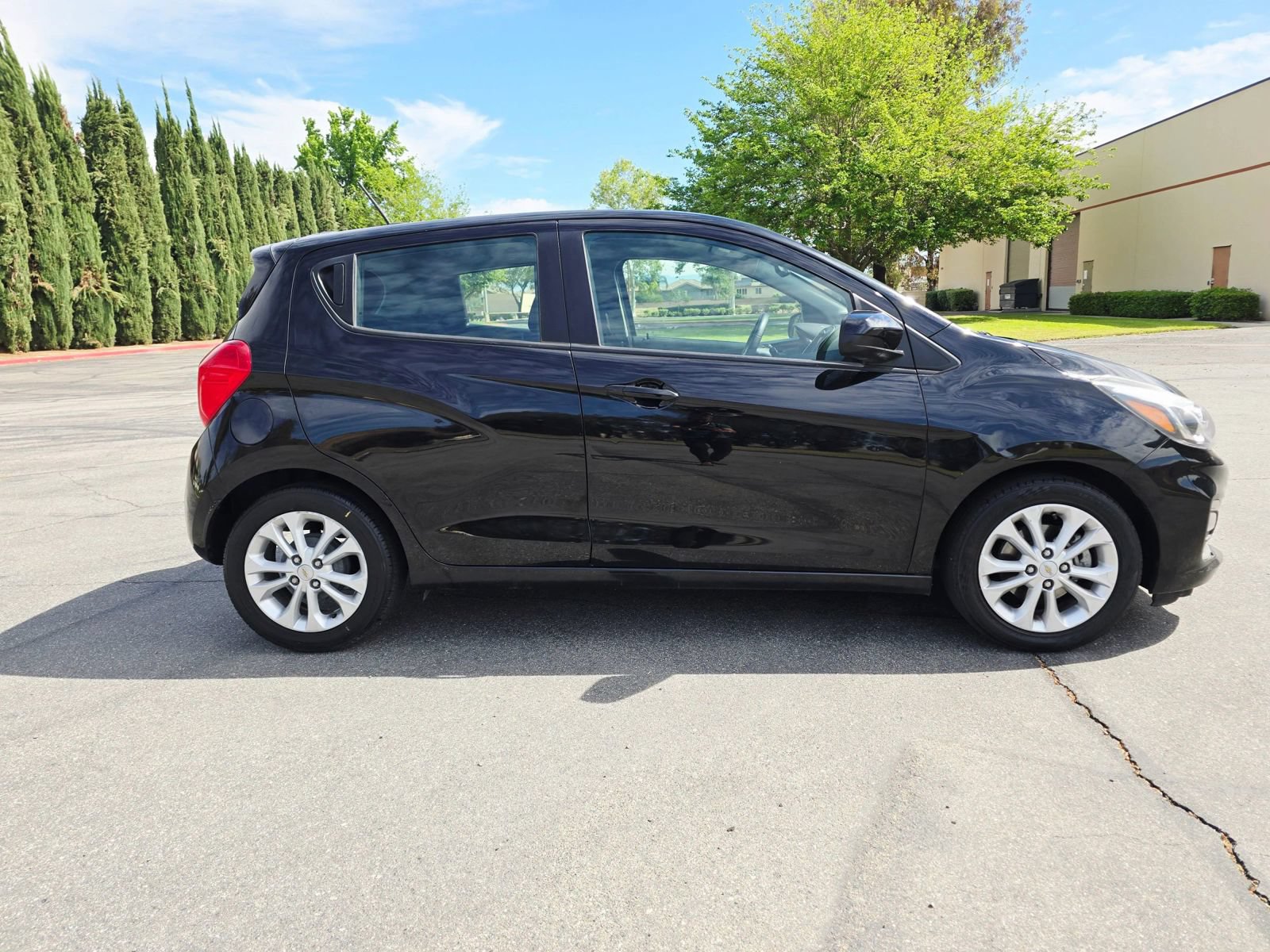 Used 2021 Chevrolet Spark LT FWD image 4