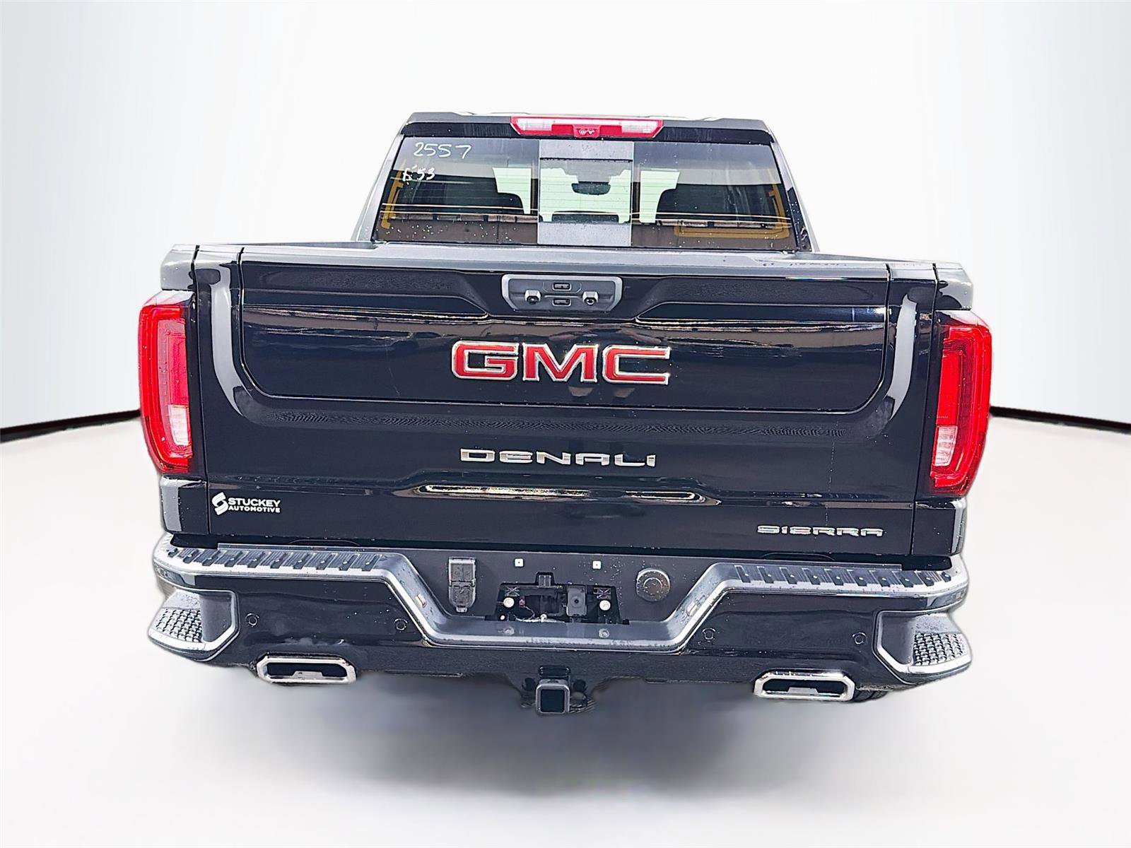 New 2026 GMC Sierra 1500 Denali w/ Denali Reserve Package image 6