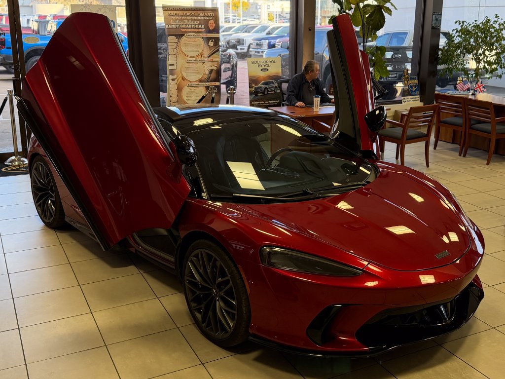 Used 2025 McLaren GTS RWD image 2
