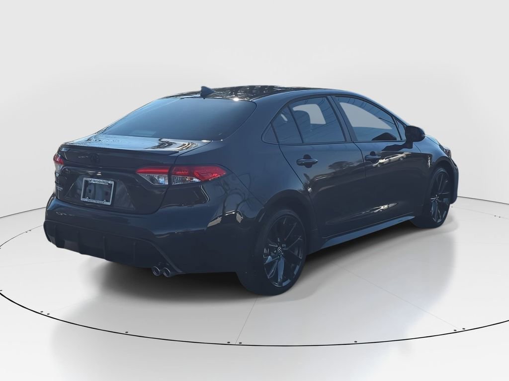 Used 2023 Toyota Corolla SE image 4