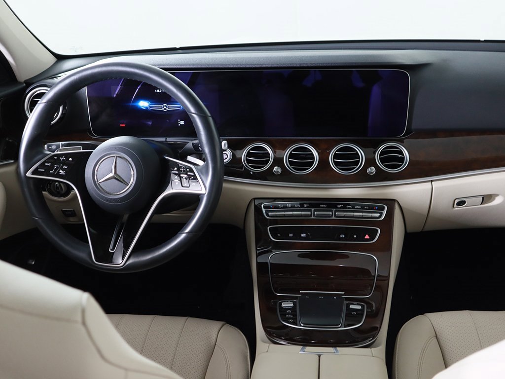 Used 2022 Mercedes-Benz E 350 4MATIC Sedan w/ Driver Assistance Package image 46