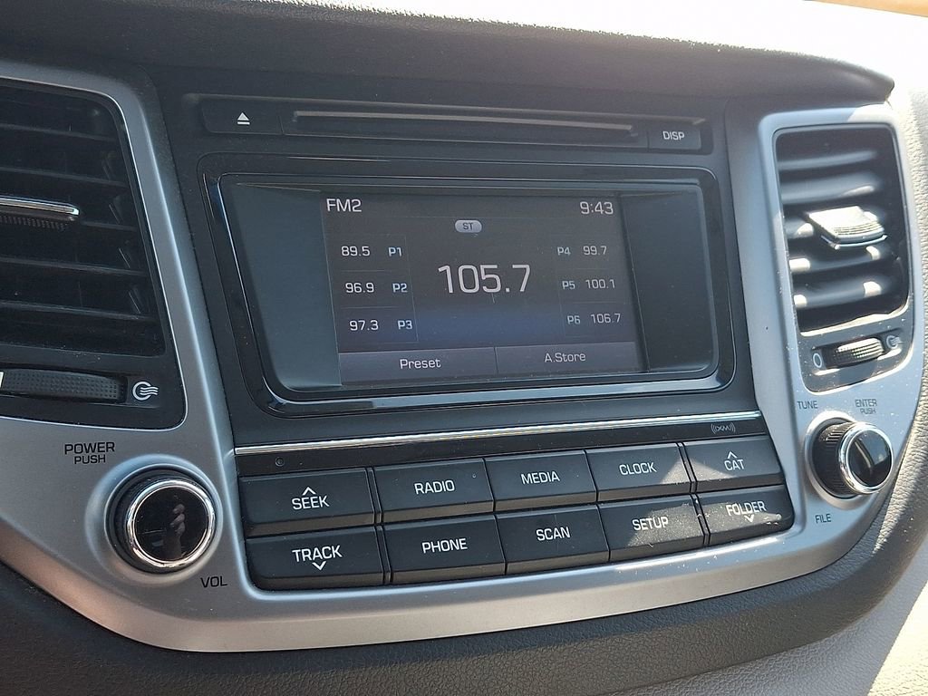 Used 2017 Hyundai Tucson SE AWD/4WD image 17