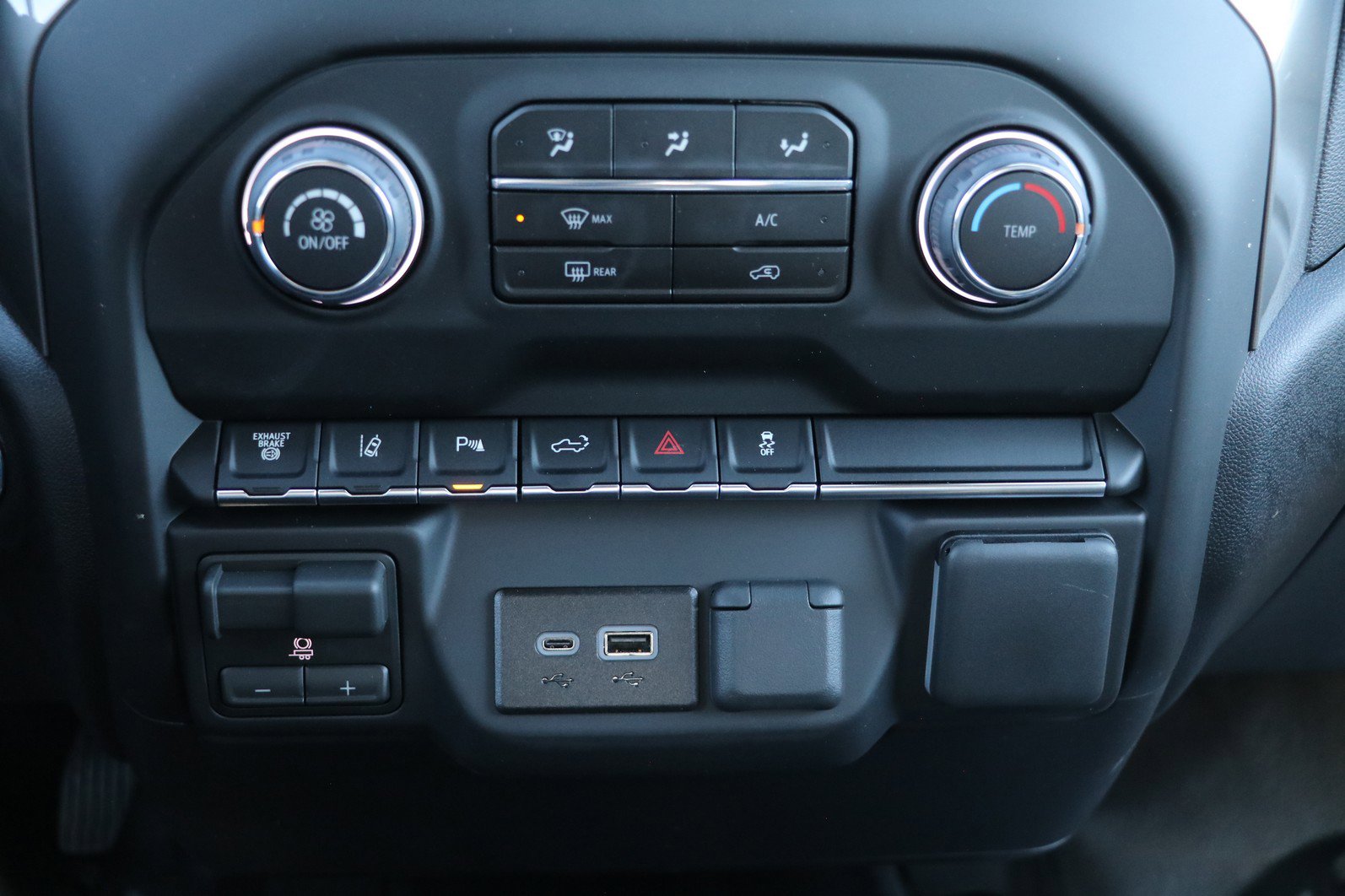 New 2026 Chevrolet Silverado 3500 W/T image 21