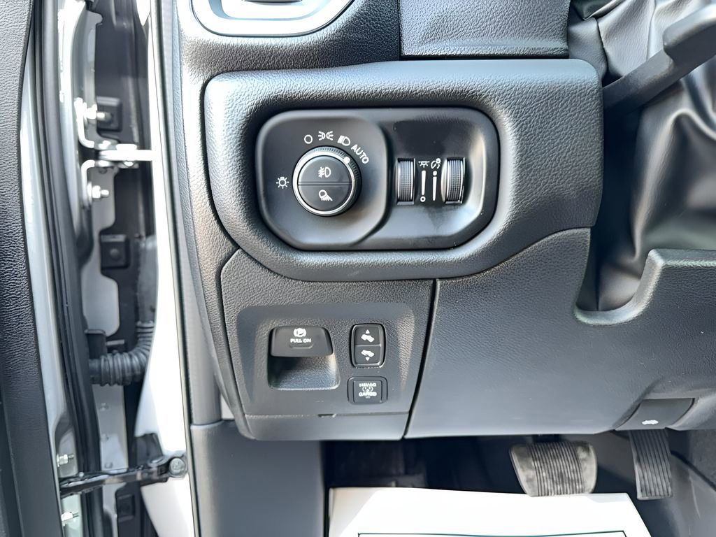 New 2025 RAM 1500 Big Horn image 13