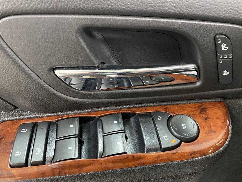 Used 2014 Chevrolet Tahoe LT image 13