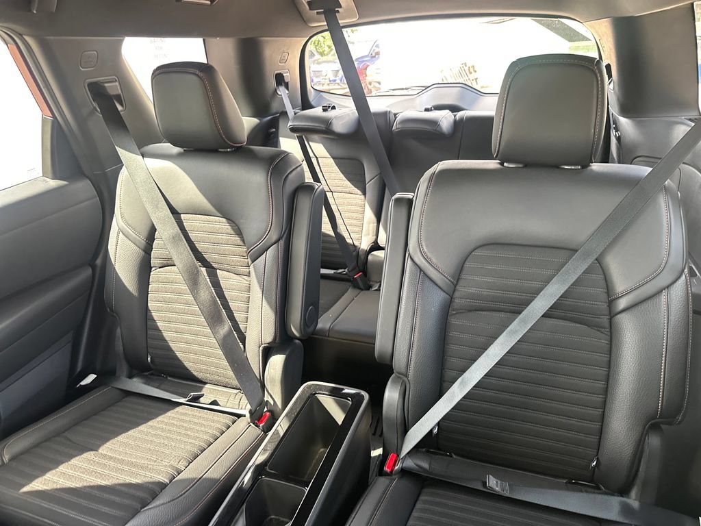 Used 2024 Nissan Pathfinder Rock Creek AWD/4WD image 19