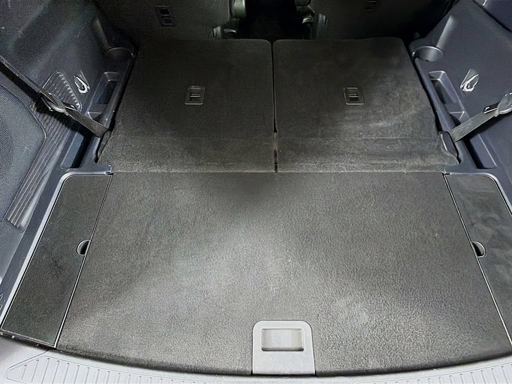 Used 2025 Ford Explorer ST AWD/4WD image 21