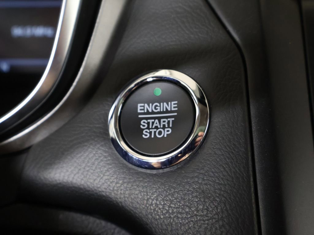 Used 2020 Ford Fusion SE w/ Equipment Group 151A image 38