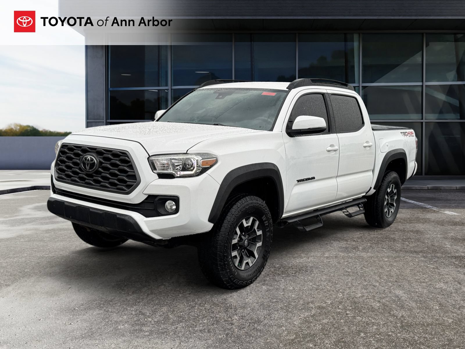 Used 2021 Toyota Tacoma TRD Off-Road w/ Technology Package AWD/4WD image 7