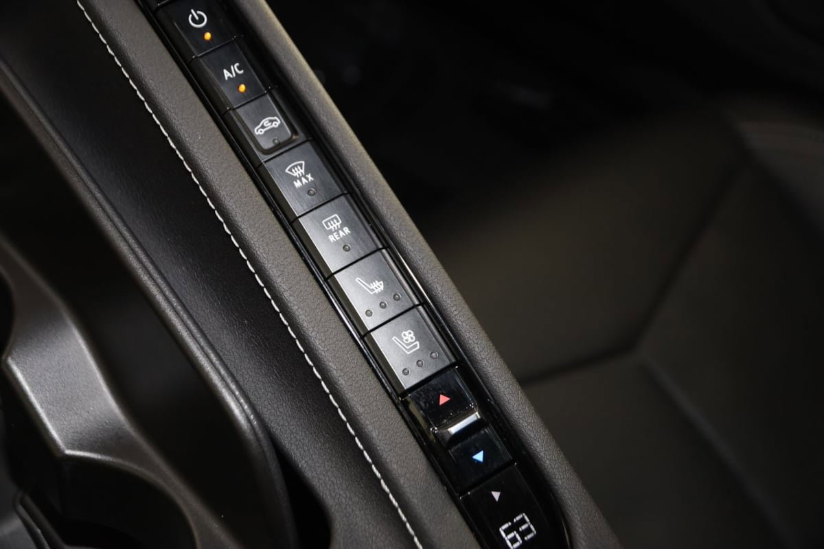 Used 2022 Chevrolet Corvette Stingray Preferred Cpe w/ Z51 Performance Package RWD image 52