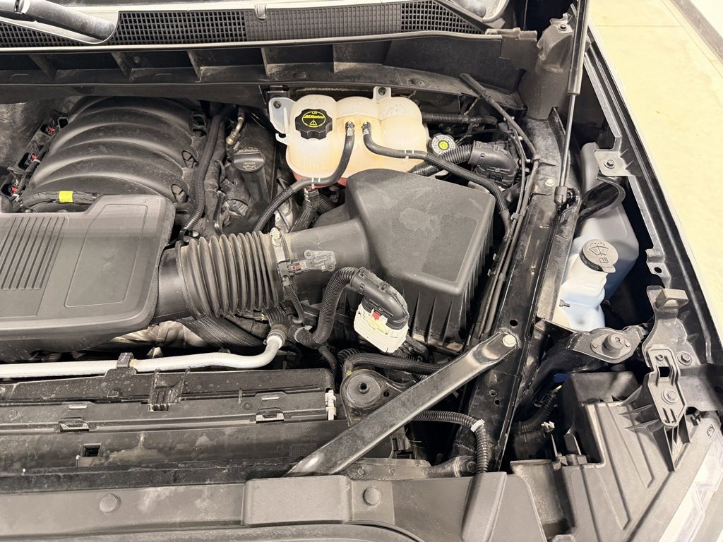 Used 2025 Chevrolet Silverado 1500 LT image 35