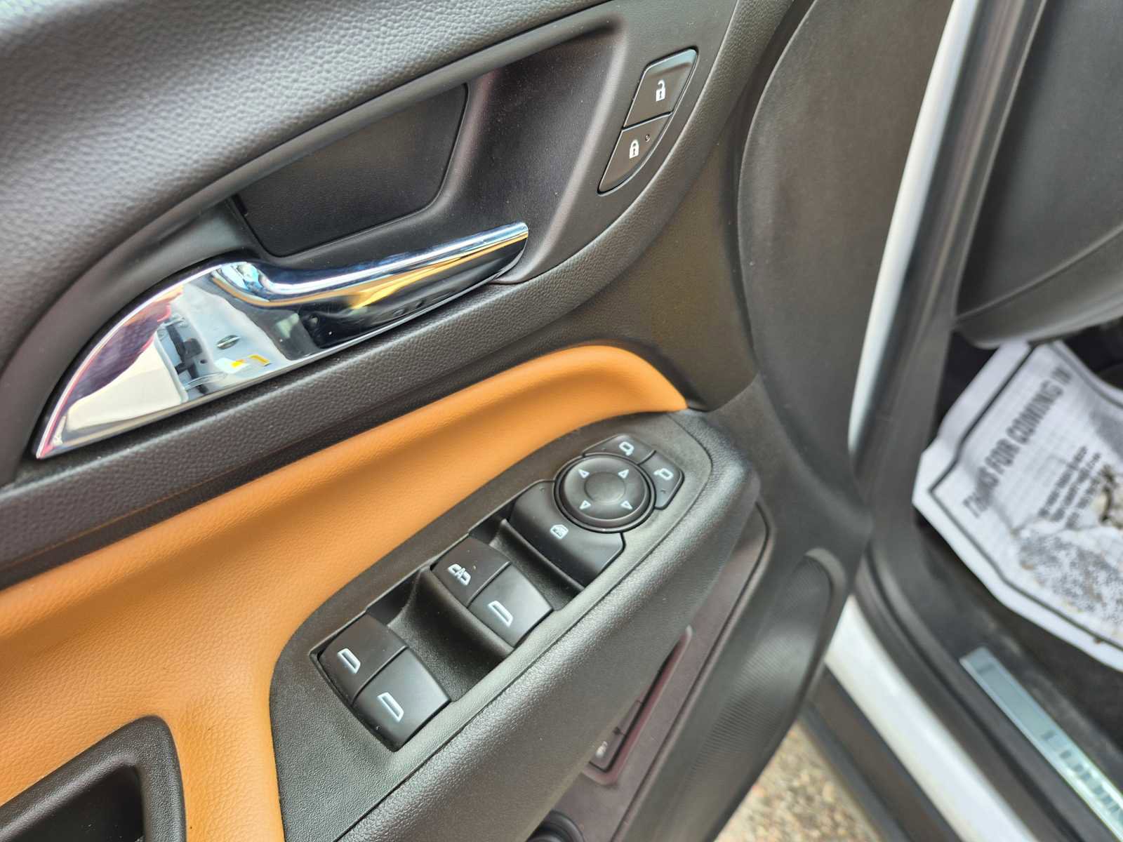 Used 2021 Chevrolet Equinox Premier image 15