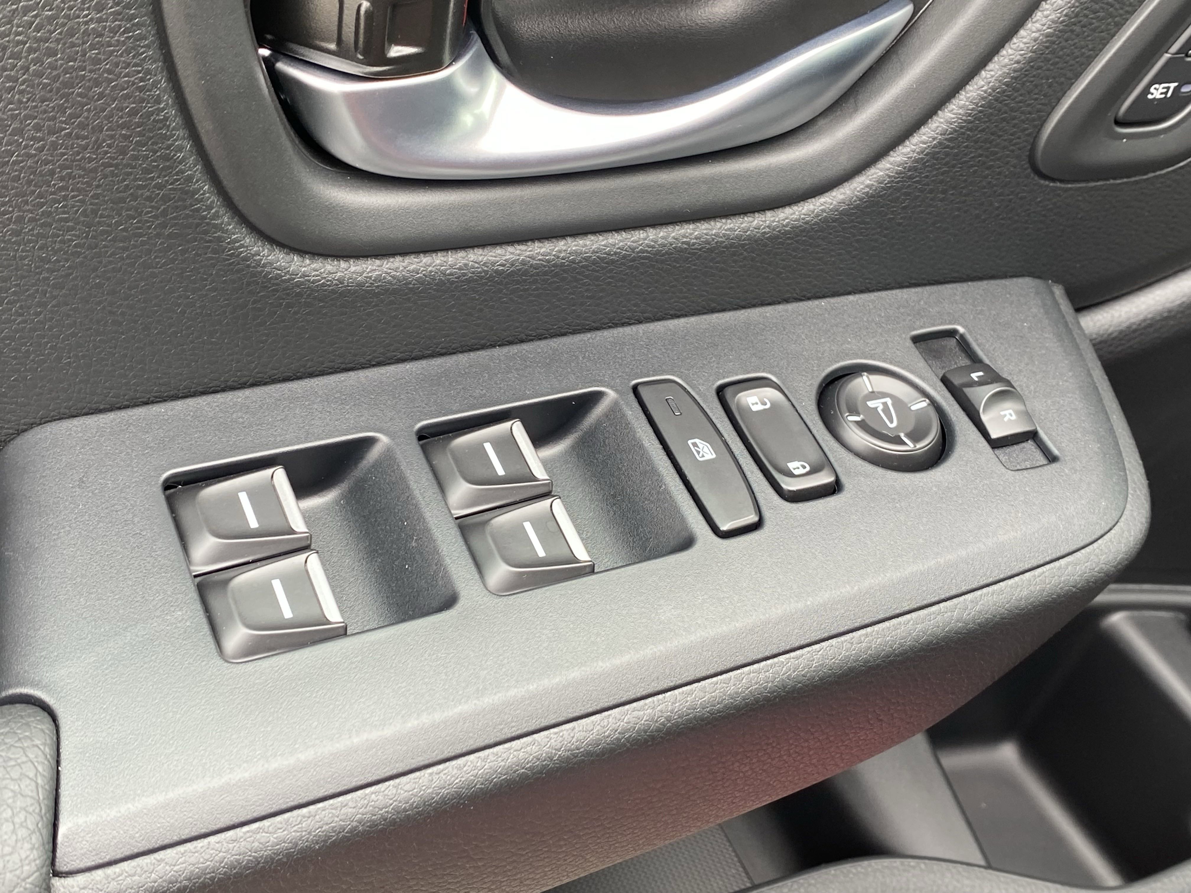 Used 2026 Honda Passport RTL image 17