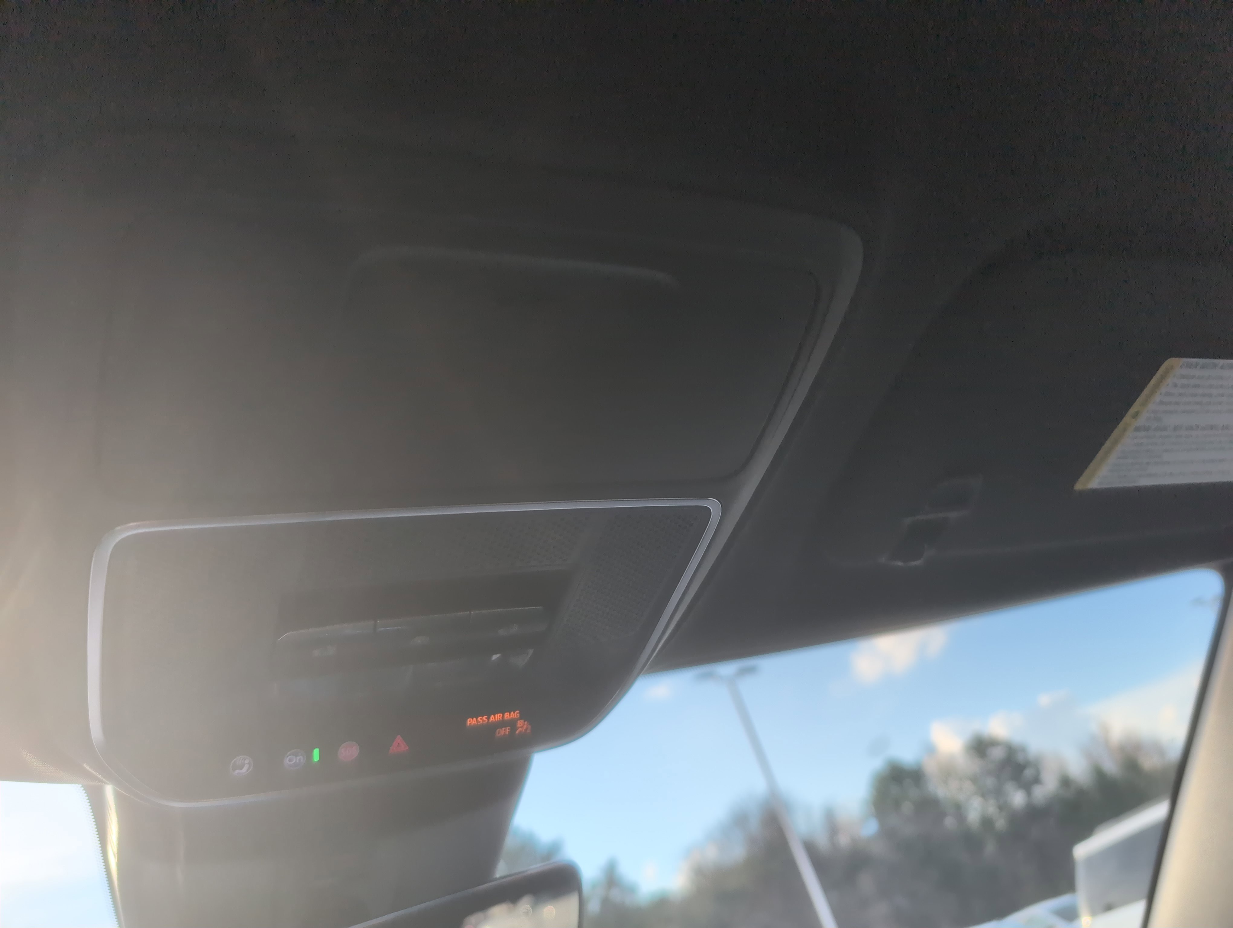 Used 2025 GMC Acadia Denali w/ Super Cruise Package image 28