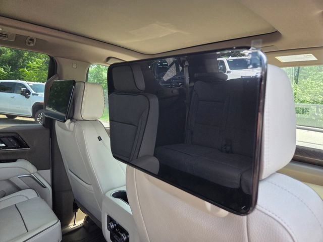 New 2026 GMC Yukon Denali w/ Denali Reserve Package AWD/4WD image 23