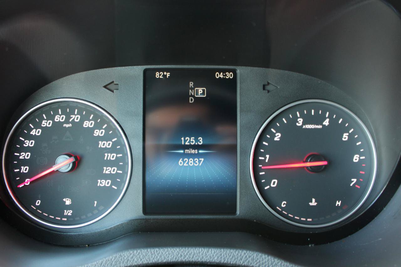 Used 2023 Mercedes-Benz Sprinter 2500 image 24