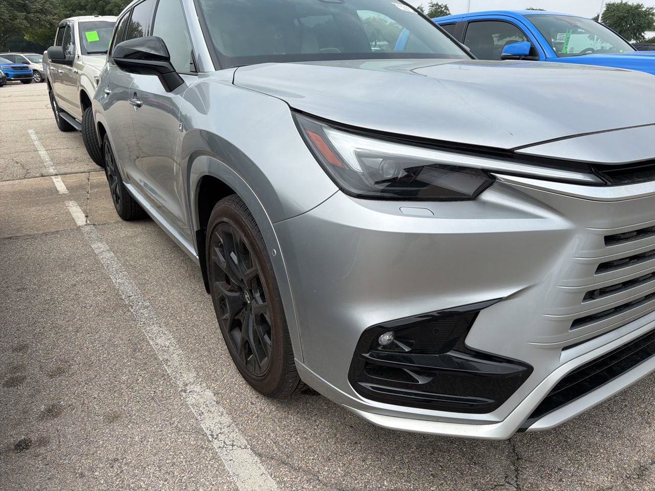 Used 2025 Lexus TX 350 AWD w/ Technology Package image 3