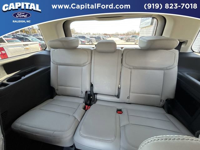 New 2026 Ford Expedition Active image 27