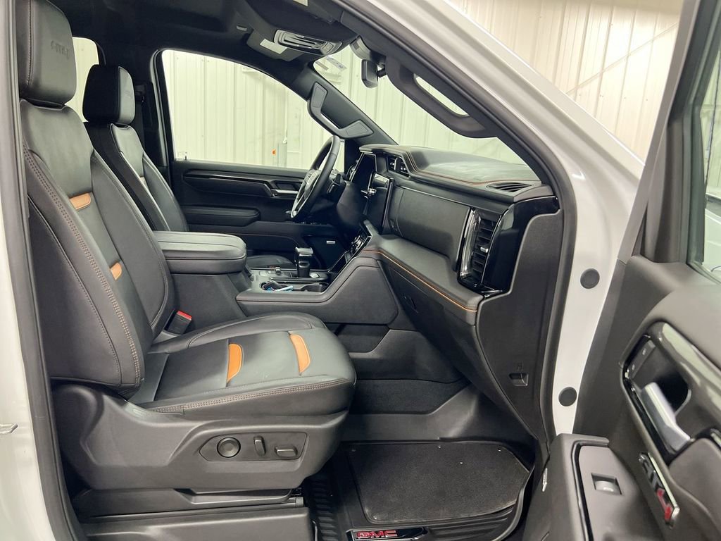 Used 2025 GMC Sierra 1500 AT4 AWD/4WD image 22