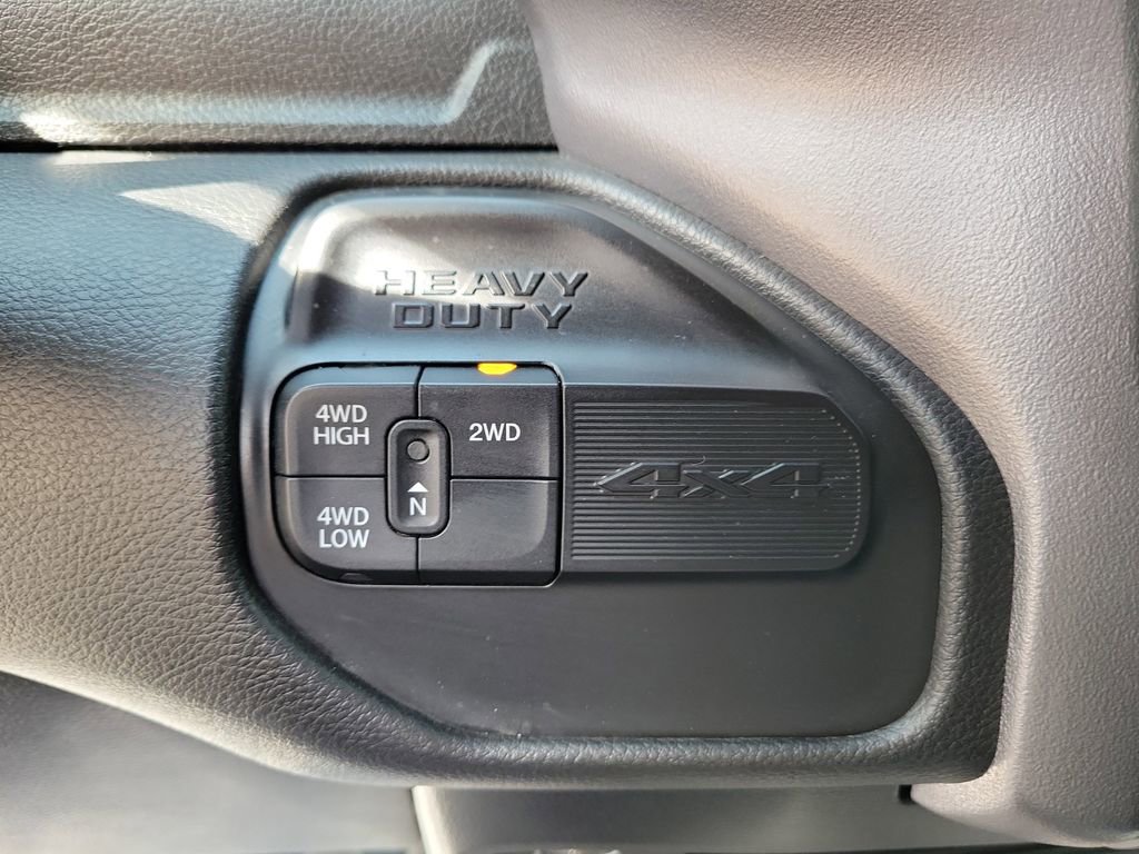 Used 2023 RAM 2500 Big Horn w/ Cold Weather Group AWD/4WD image 30