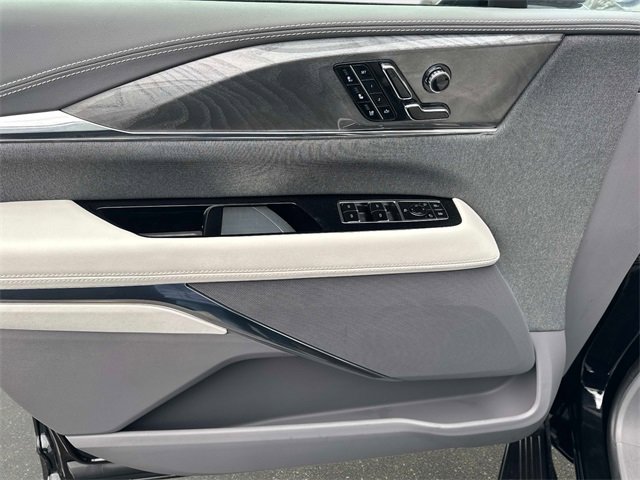 New 2025 Cadillac Escalade IQ Luxury 1 image 16