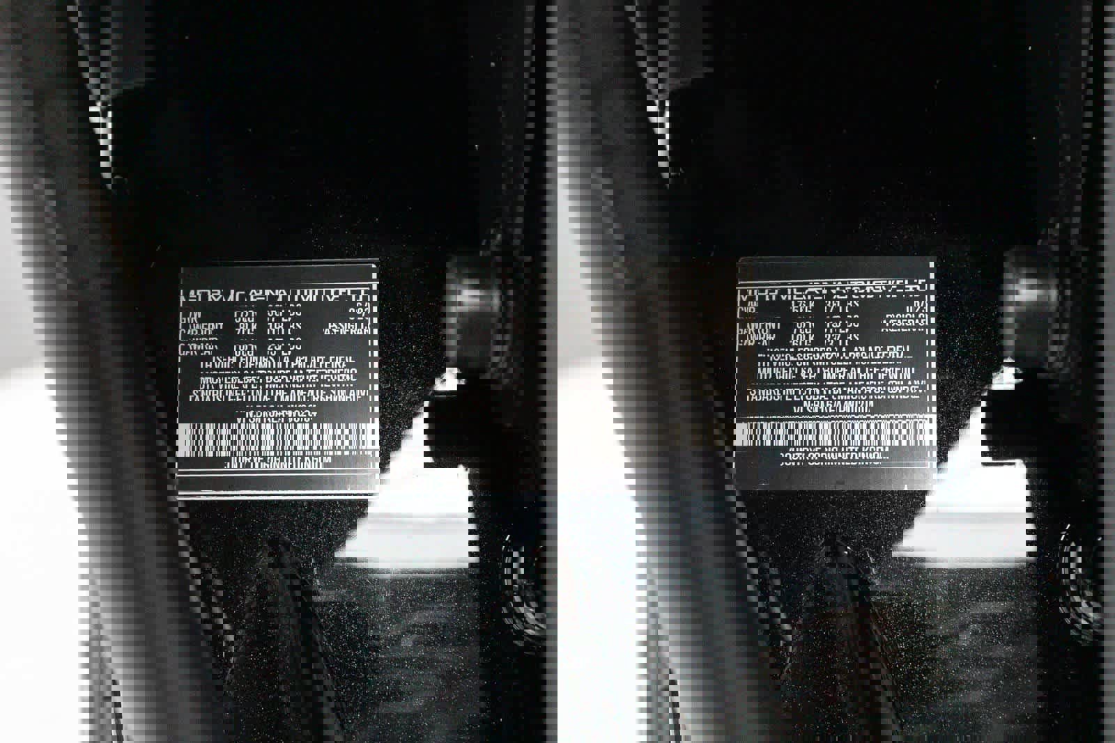 New 2023 McLaren Artura image 16