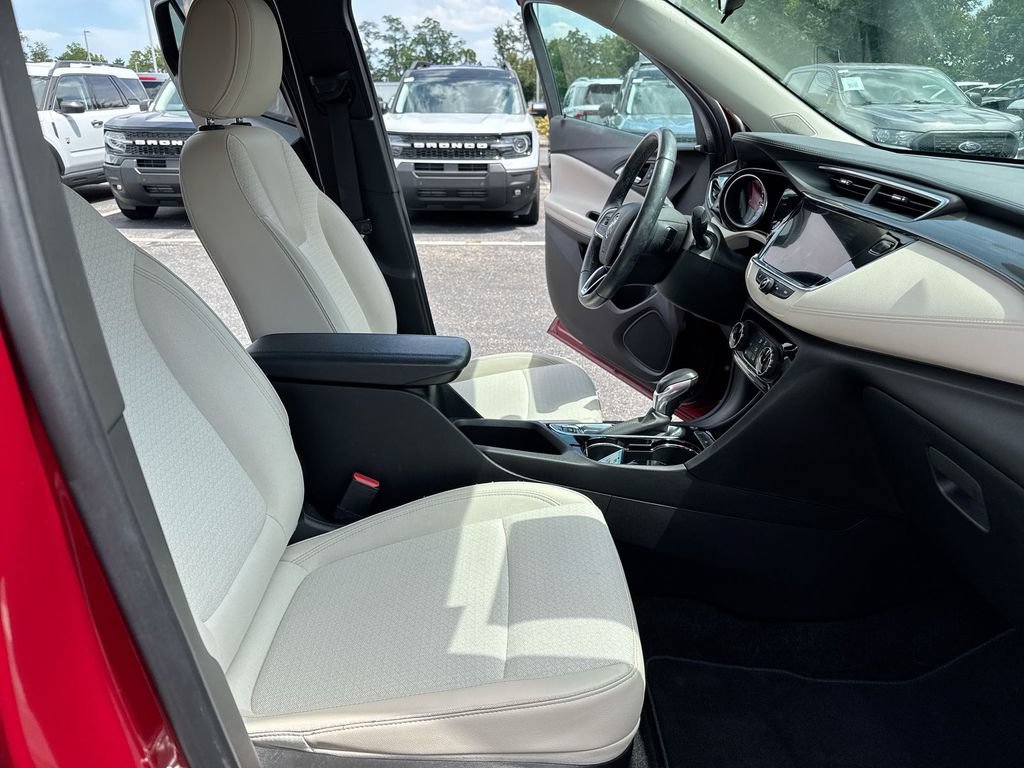 Used 2020 Buick Encore GX Preferred w/ Cold Weather Comfort Package FWD image 21