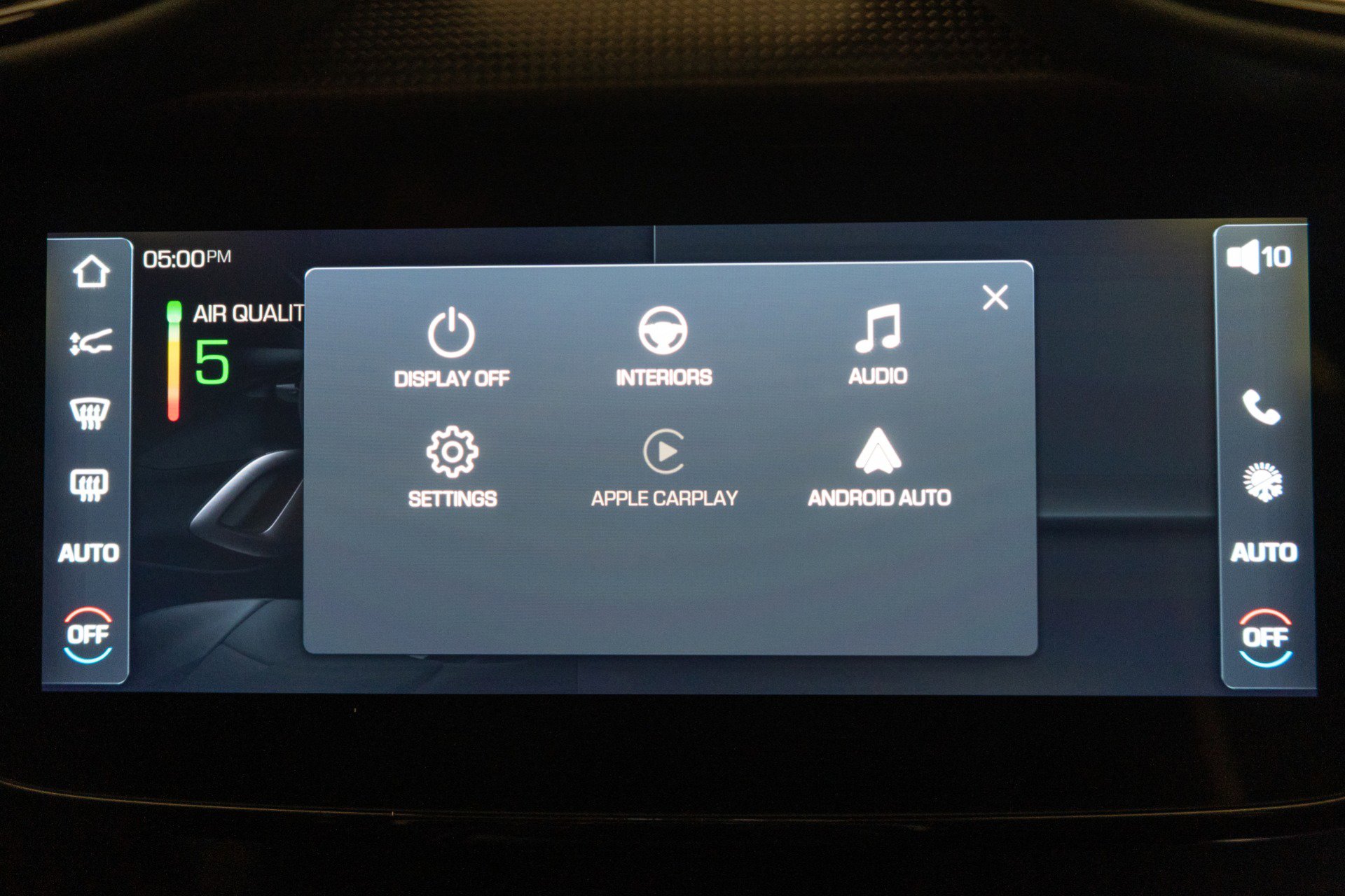 Used 2025 Ferrari 12Cilindri image 17