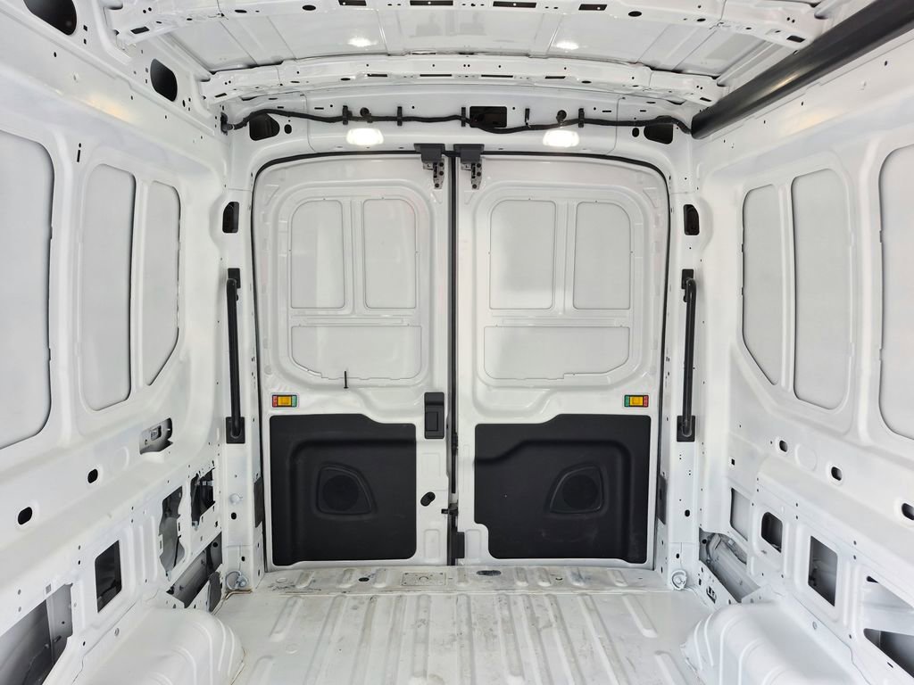 Used 2022 Ford Transit 350 Medium Roof RWD image 18