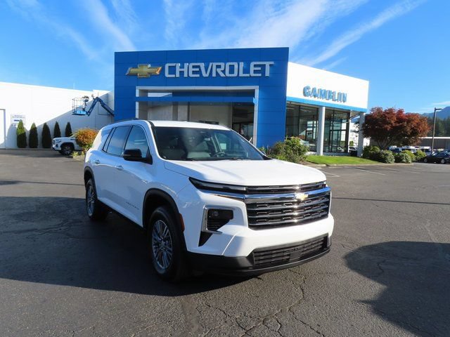 Used 2025 Chevrolet Traverse LT AWD/4WD image 38
