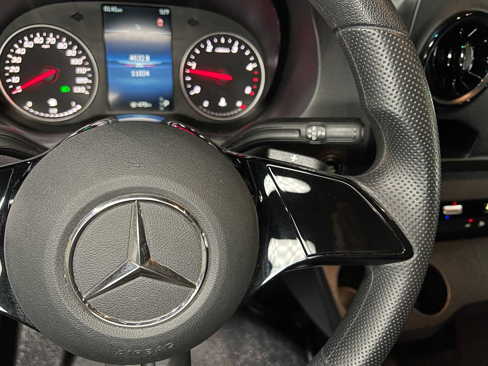 Used 2025 Mercedes-Benz Sprinter 2500 image 24