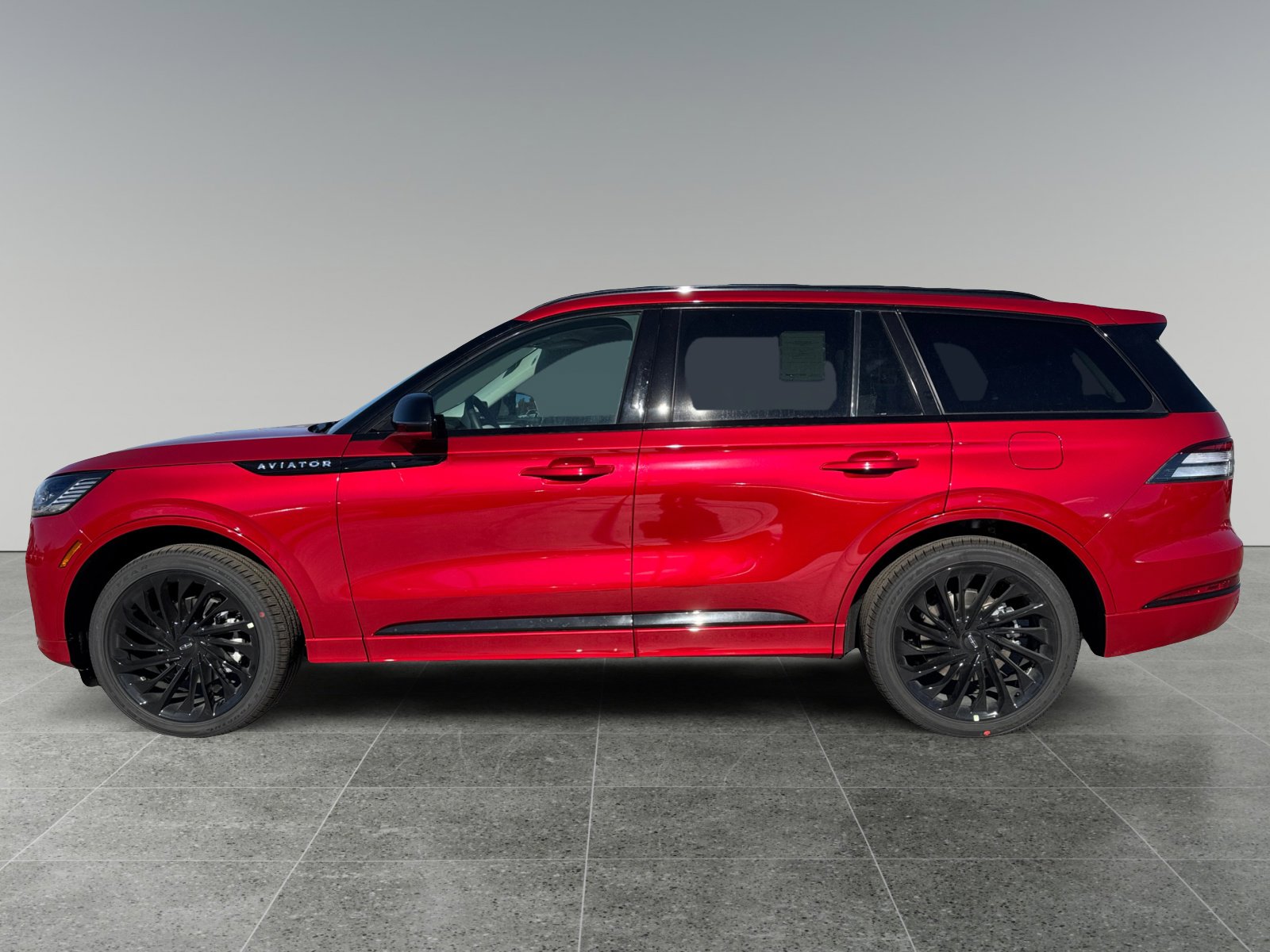 New 2026 Lincoln Aviator Reserve image 2
