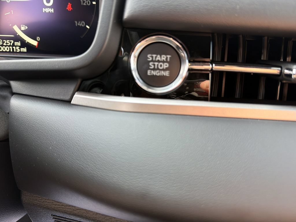 New 2026 Mitsubishi Outlander AWD image 27