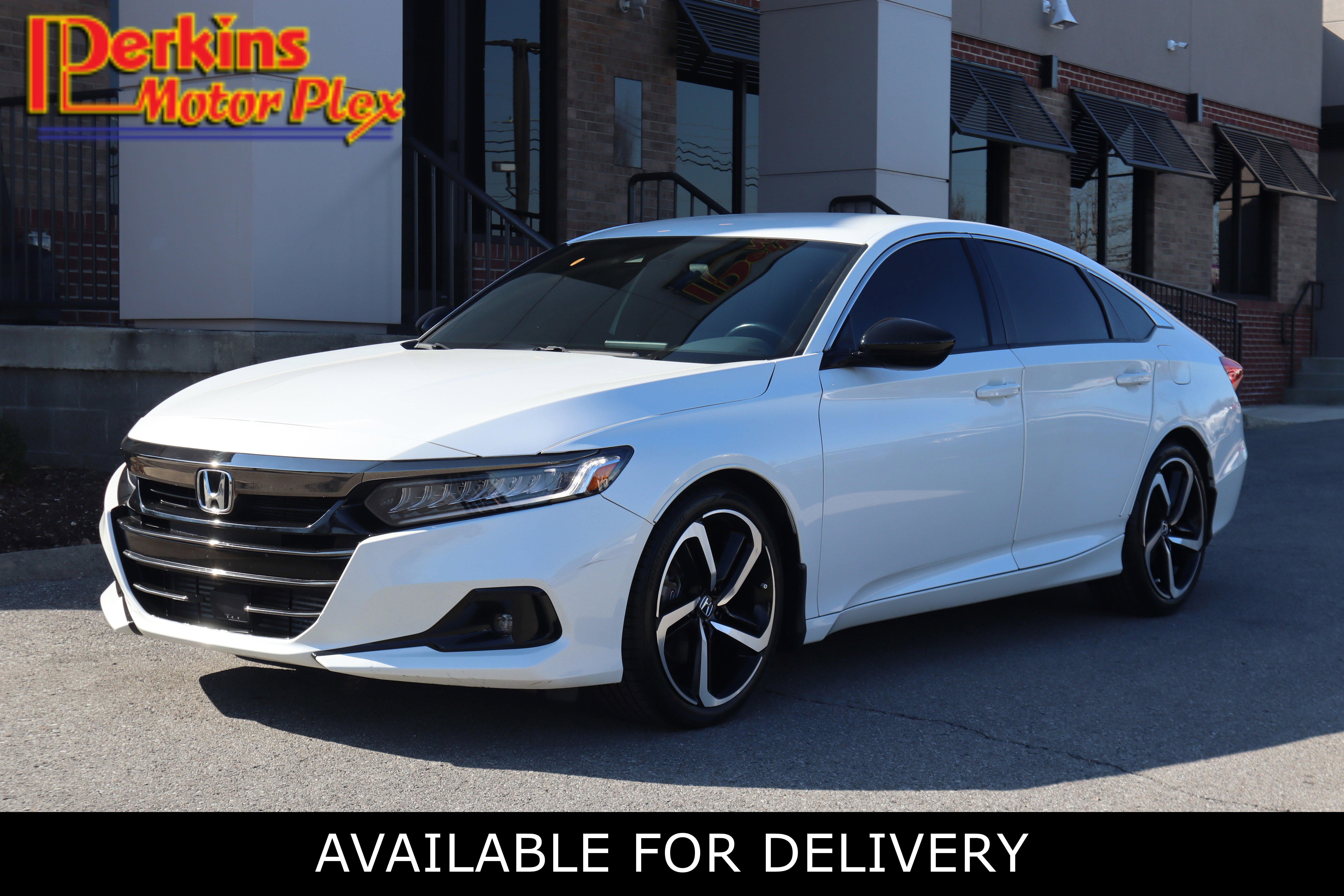 Used 2022 Honda Accord Sport image 1