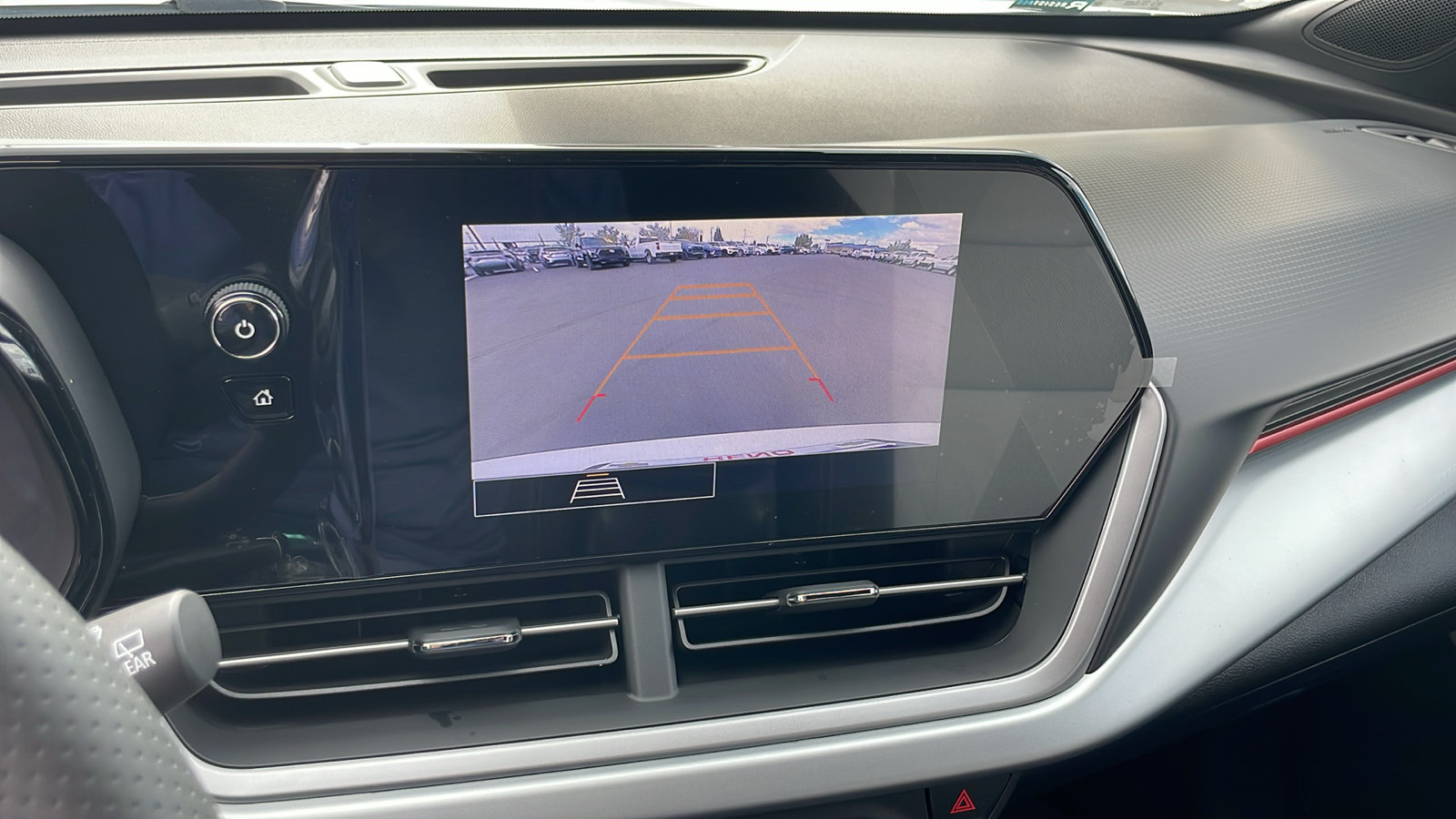 New 2026 Chevrolet Trax RS w/ Sunroof Package FWD image 23