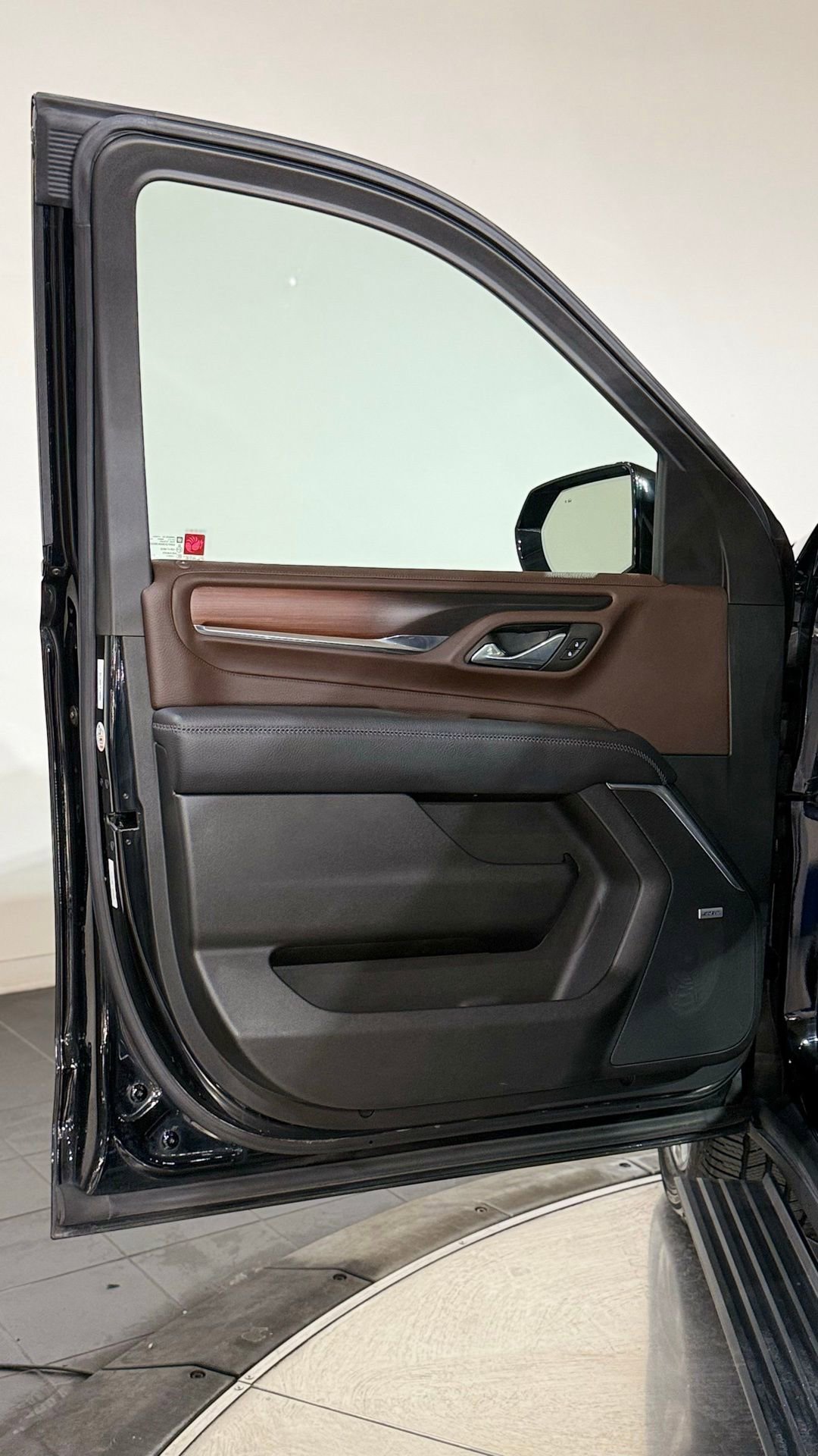 Used 2022 GMC Yukon Denali w/ Denali Ultimate Package image 44
